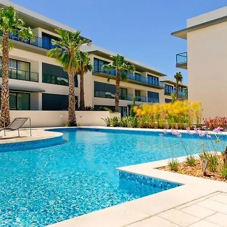 Cavalo Preto Beach Appartement *