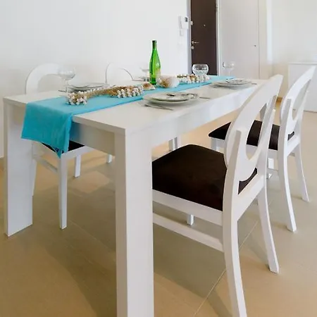 Cavalo Preto Beach Apartamento *